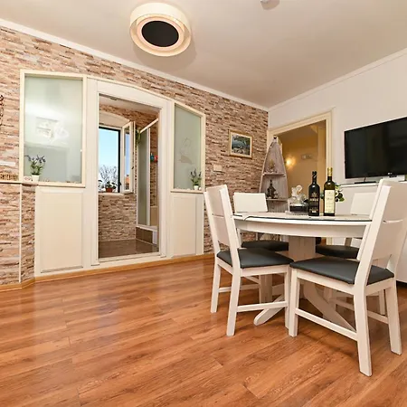 Posejdon & Neptun Split